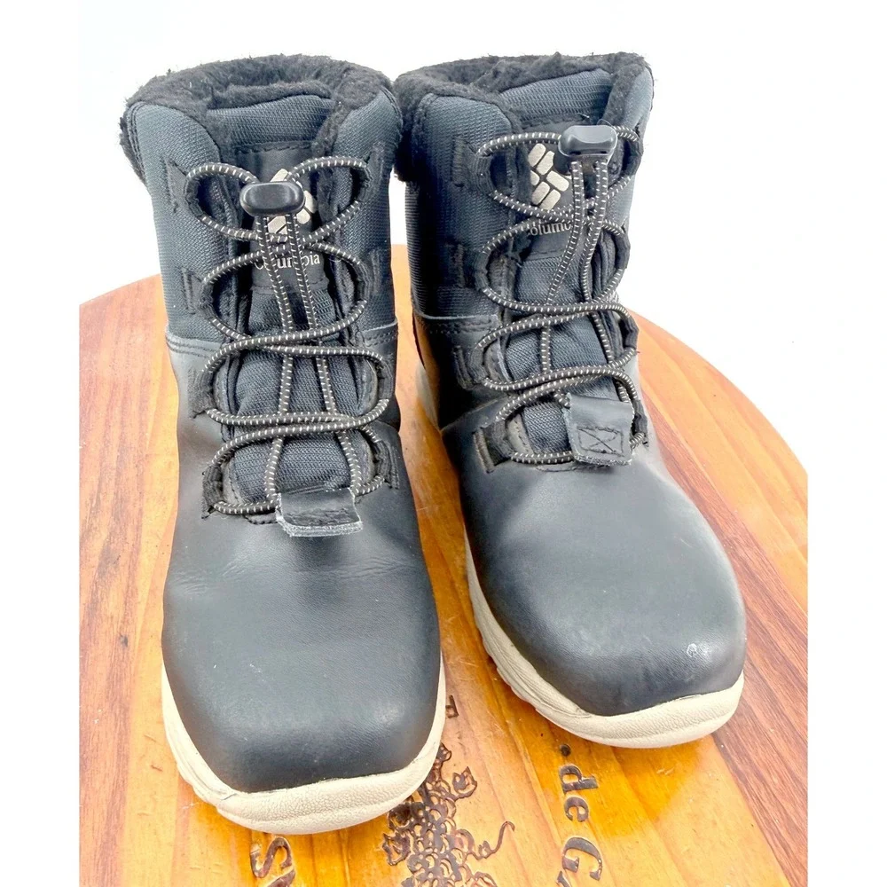 Columbia Buga Boots Kids 12 Black Waterproof Winter Lace Ups Lined Gorpcore